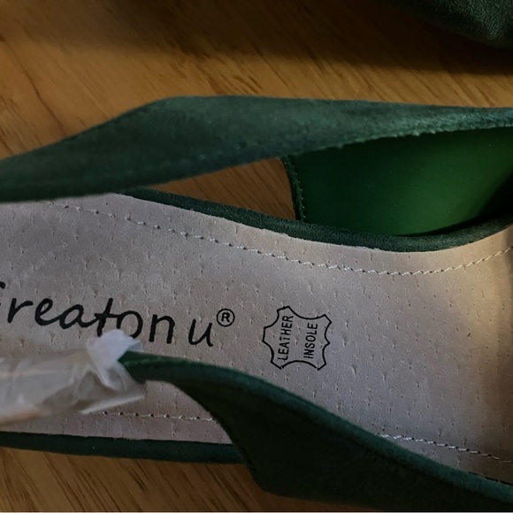 New Women’s heels, pumps, slingback shoes. Greatonu brand. Green faux suede. - Picture 5 of 11